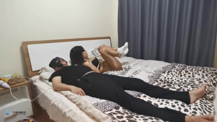 JS原创 凌熙 油亮丝袜白棉袜团缚 TK 足J 棒刺激 Preview 3