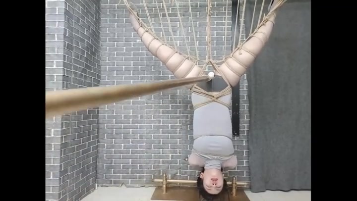 飞天原创 柔柔双绳直臂捆绑，多绳直臂倒吊加玩具，浑身颤抖瞬间进入gc Preview 1