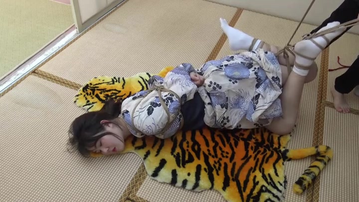 日式和服紧缚 第五集 Preview 4