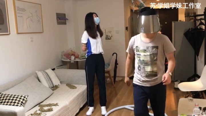 学姐学妹 解语开学第一绑——校服白袜白鞋五花下跪驷马拎空 Preview 3