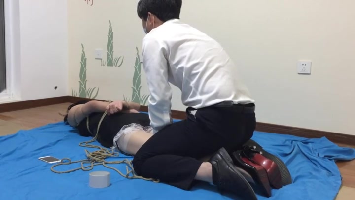 沈阳风华正茂 女M谢娜 哈哈 第一次活动活动 Preview 4