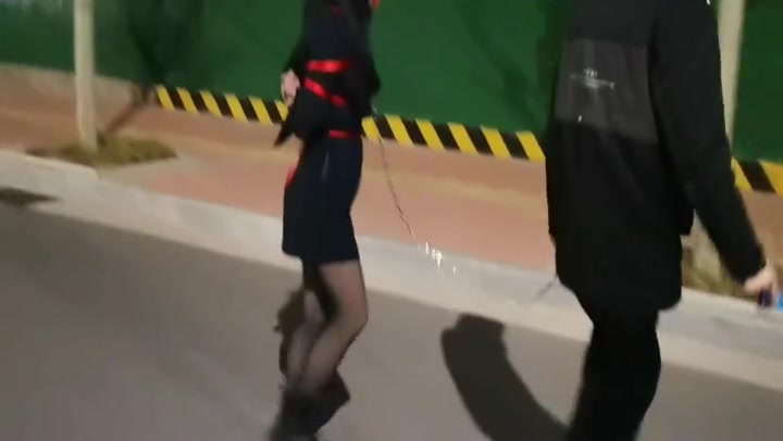 一绳所爱 看见公交站美女随地丢垃圾，果断绑起来 Preview 4