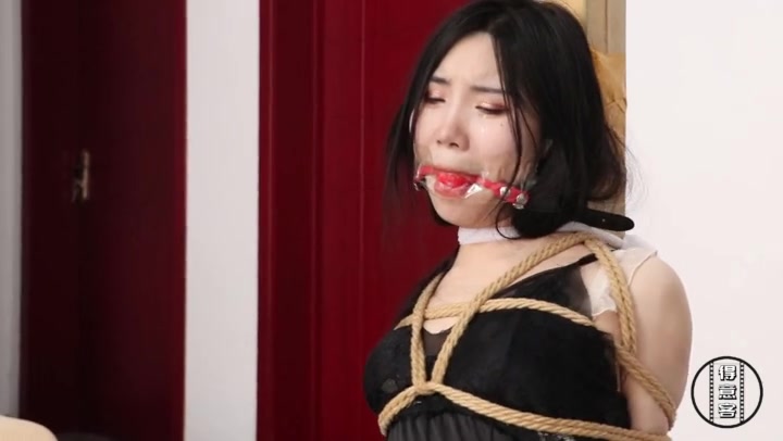 得意客 剧情片神秘消失的女王！永恒囚禁，睡衣黑丝、全身紧缚、放置挣扎、伪装拘束 吴晗 Preview 3