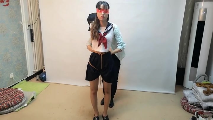 束缘阁 女艾姆潇潇 直臂团缚 正吊与倒吊 Preview 2