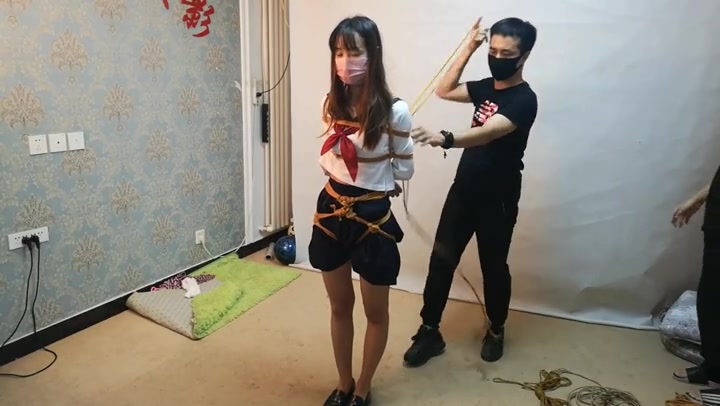束缘阁 女艾姆潇潇 直臂团缚 正吊与倒吊 Preview 4