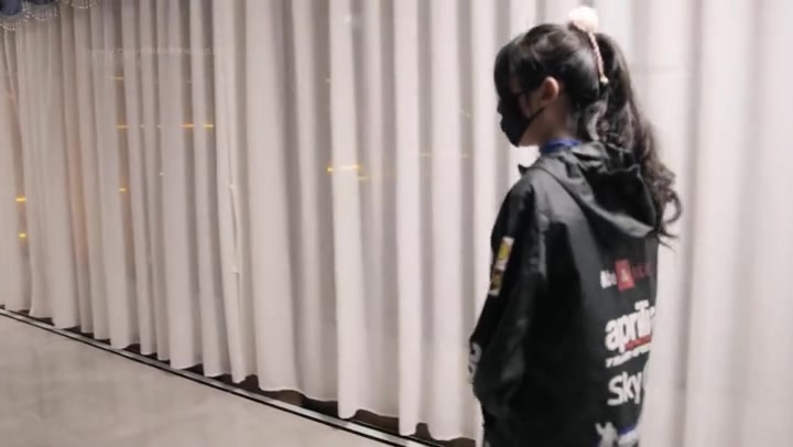 绿帽学院 肉丝 透明高跟2 捆绑户外小行走 超紧捆绑 大棒子泡泡机 受不了 Preview 1