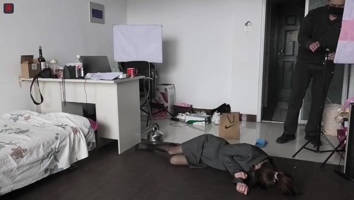 绳之韵 点点微剧情入室绑架黑丝小OL正片（上集）捂晕、捆绑、强制TK Preview 1
