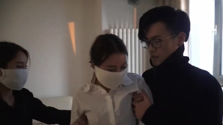 逍遥定制_绑架口罩美女 完整版 佟娅vs邢嘉妮主演   下 Preview 3