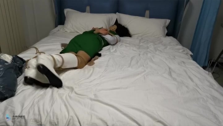 JS原创 丝袜销售员2（上）女销售上门推销，被下药迷晕 惨遭捆绑囚禁 艾可 Preview 4