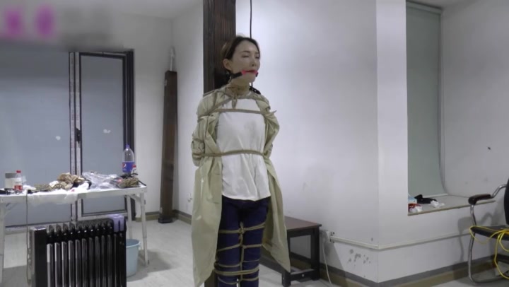 尾随背后的身影1 Preview 4