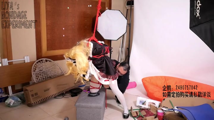 莉雅 定拍入室绑架，棒棒刺激装箱，吊缚刺激强高失禁 羽濑川小鸠COSPLAY Preview 4