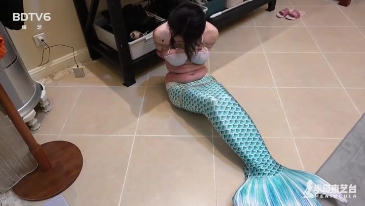 从天而降的美人鱼 Preview 1