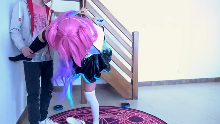 cosplay TK安琪拉心灵骇客TK 单腿吊，老虎凳，四脚朝天 Preview 3