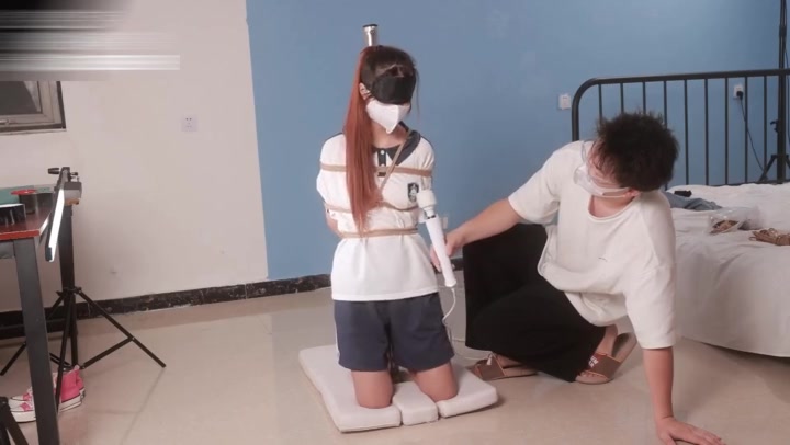 清纯马尾学生妹妹的紧缚调教 Preview 4