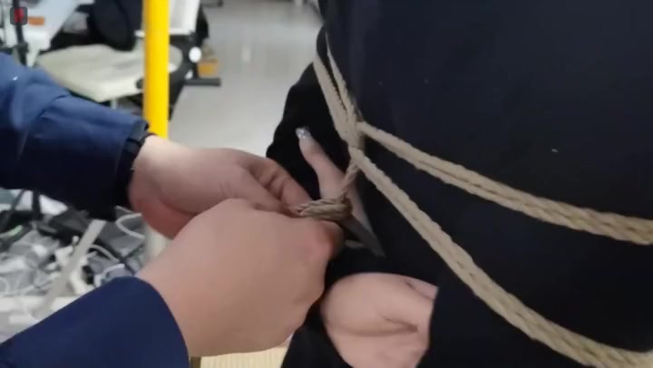 绳之韵 云婷户外尝试（第一集）后高手股绳捆绑与未知的忐忑体验 Preview 1