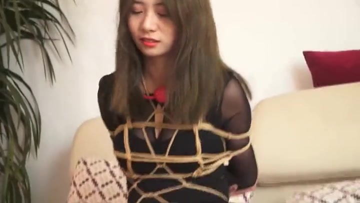 逍遥定制_快递里的圈套 董嘉怡主演 漫改题材 Preview 2