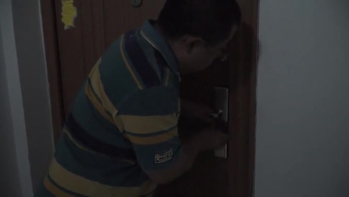 逍遥定制_丝袜爱好者 丝袜捆绑 唾液收集 Preview 1