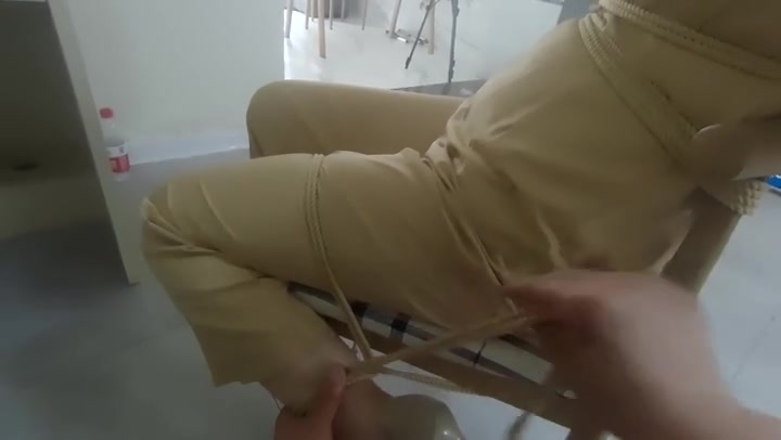 丰满人妻文婷的兼职第一季 Preview 1