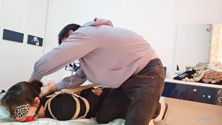 梦洁原创 黑色OL套装肉丝加古典裙，各种口塞,多重绳子加单手套，TK以及SP等 Preview 4