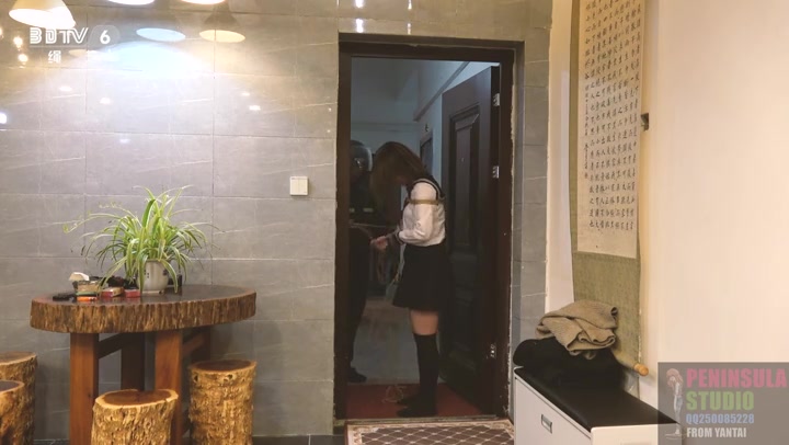半岛束艺台_史上最敬业外卖小哥解掉了复杂的龟甲缚 精彩互动福利 Preview 3