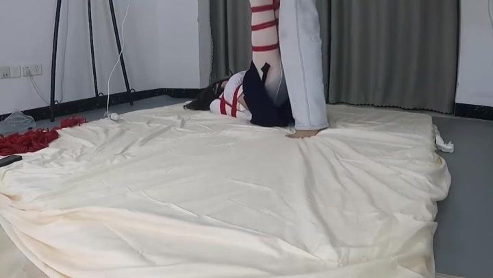 面具男 白丝JK超美伪娘努努极限驷马捆死 TK挠痒电击地狱 Preview 2