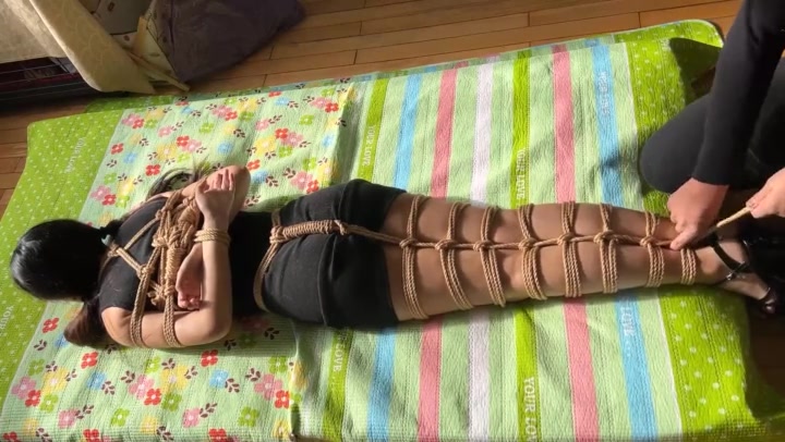 玩奴原创 新模超高跟配大长腿的终极日式驷马，紧是博主的唯一追求. Preview 3