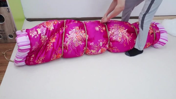 冷与贝 定拍之汉服美女劫难 Preview 1