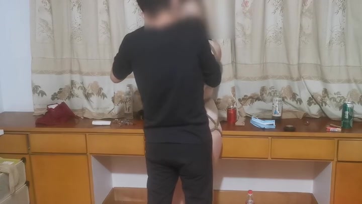 我的媳妇 第30弹、多层丝袜套头、ZDB+电击小棒棒双重打击、媳妇被电的不要不要的，又爽又嗨、好嗨哟 Preview 3