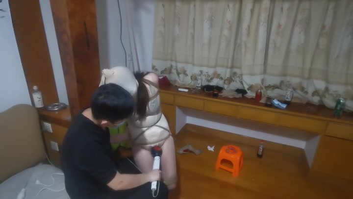 我的媳妇 第30弹、多层丝袜套头、ZDB+电击小棒棒双重打击、媳妇被电的不要不要的，又爽又嗨、好嗨哟 Preview 4
