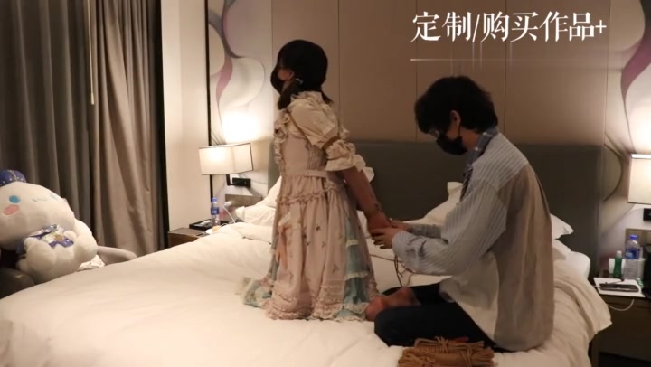 咕咕精 茶茶严厉直臂盘腿驷马紧缚 Preview 1