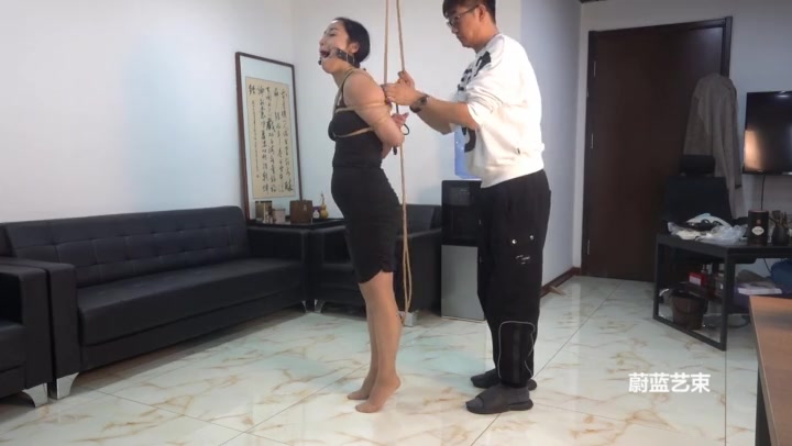 蔚蓝艺束 高慧 五花高手 吊缚蹲缚 受尽折磨 Preview 3