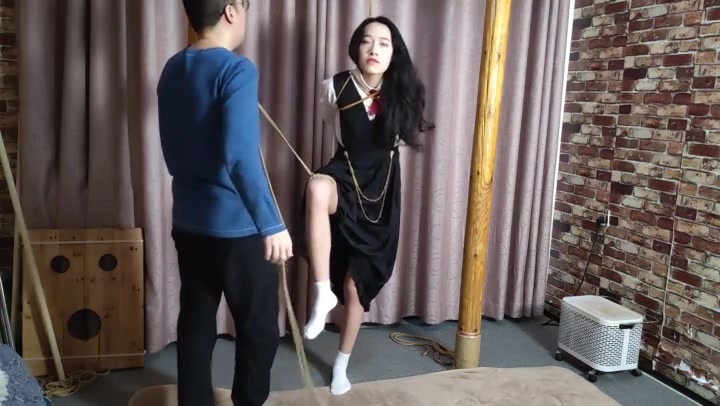 随心绳艺 雅熙 学院风 单腿吊 Preview 1