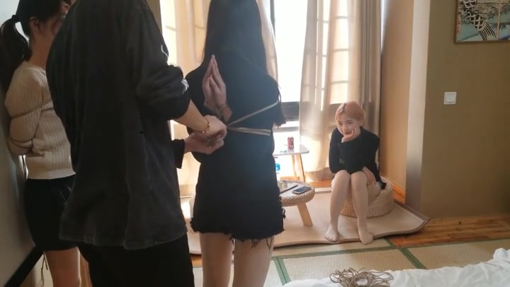 [网友原创] 奥特曼也很酷_K-WEN，小九和宛尔，超极限驷马，口球胶带逃脱 Preview 1