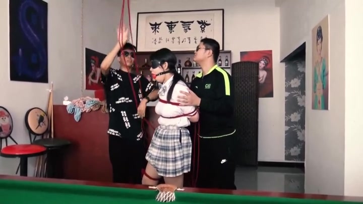 胜景影视 连续剧落难姐妹（第八集） Preview 1