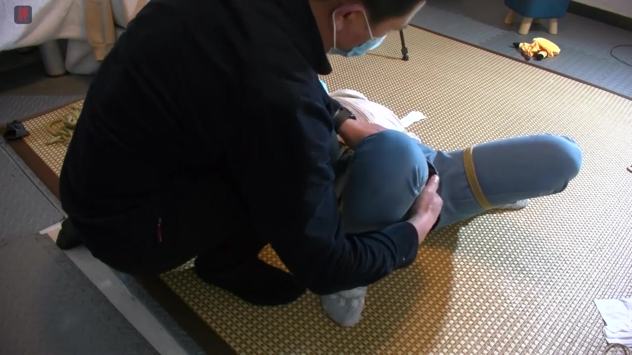 绳之韵 好身材妹子小凡归队首拍（一二合并版）OL驷马，紧缚，强行分腿固定TK强高，TJ Preview 3