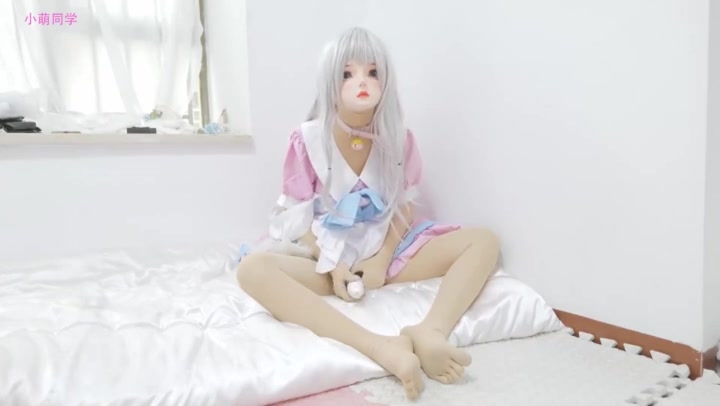 小萌同学 续上一部kig来拉，这么可爱虐一下会哭很久吧 面具里都是蒸汽水了. Preview 2