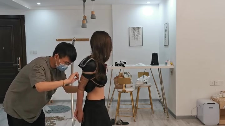 奥特曼 甘然水手服，支臂吊缚，口球，放置30分钟甘然水手服放置 Preview 2