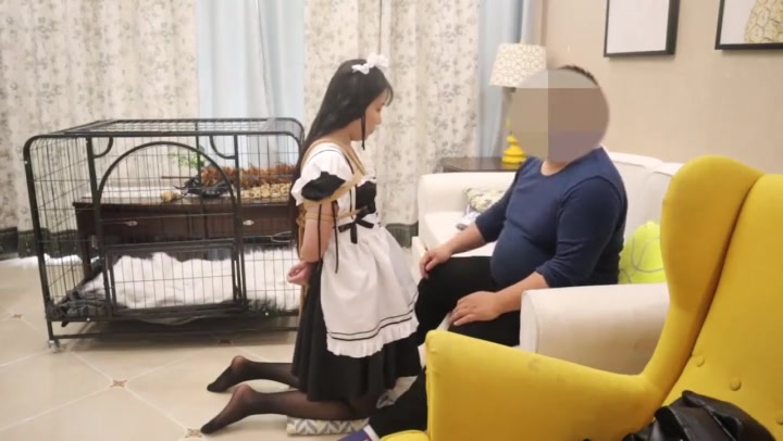 夜未央 我的私人奴隶女仆（上集） 黑丝女仆装 手铐脚镣 服伺主人 绳艺捆绑 鼻钩 铁笼囚禁 驷马放置 Preview 4