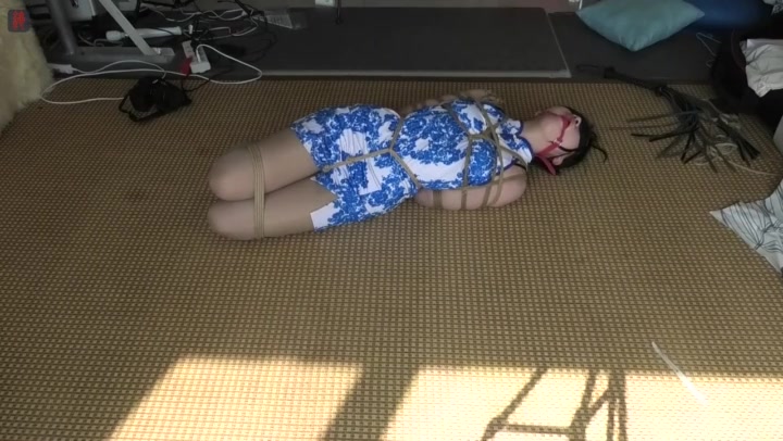 绳之韵 小软试镜（第二集）临时课题——堵嘴、蒙眼，驷马捆绑，单人空房弃置实验 Preview 3