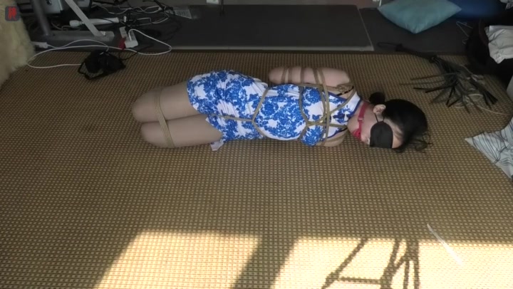 绳之韵 小软试镜（第二集）临时课题——堵嘴、蒙眼，驷马捆绑，单人空房弃置实验 Preview 4