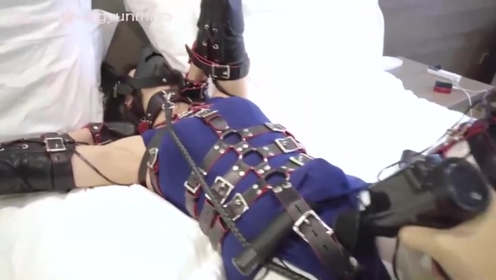 鹿角与猫爪 爪爪穿上K9套装+尾巴插件 被八个贴片双电击器电啦！鞭打训练器固定糟蹋【伪娘】 Preview 3
