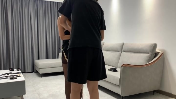 黑丝高跟美女镣铐驷马 口球堵嘴 棒棒刺激gc 捆绑束缚 Preview 1