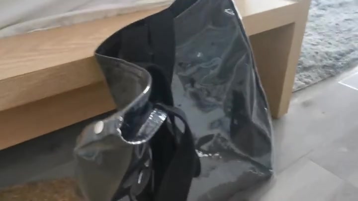 奥特曼 剧情片和同住表姐的捆绑游戏 第一视角,身临其境 Preview 3