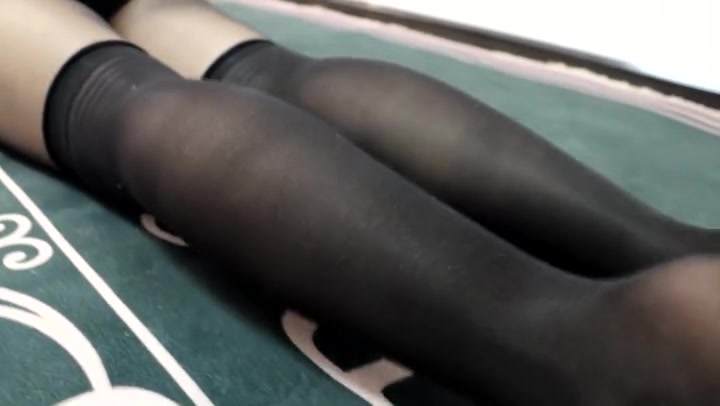 得意客 king定拍鱿鱼游戏sm版（01）性感黑丝旗袍美女+各种有趣的sm挑战游戏！ Preview 1