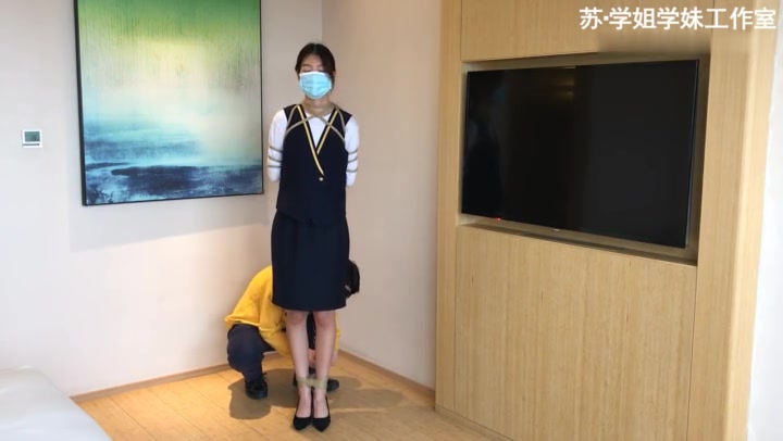学姐学妹 解语空姐装（上）空姐制服+五花驷马+欧式直臂+高跟+裸足长腿. Preview 1