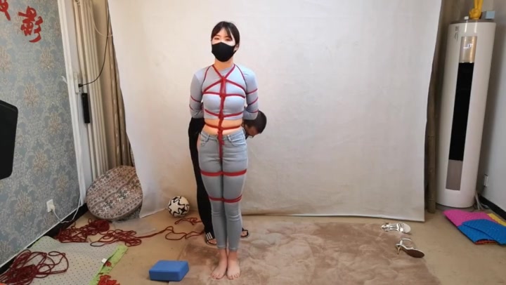 束缘阁 杨蕊 牛仔裤紧缚的 诱惑. Preview 2