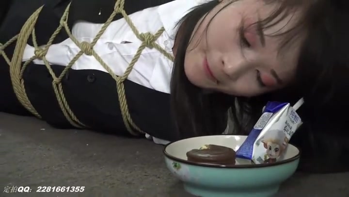 模仿隶娘经典老片复刻模特张亚男 Preview 4