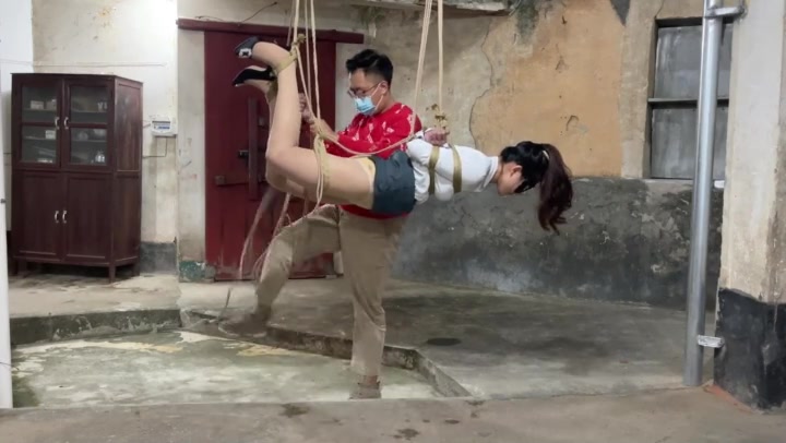 第一次尝试吊缚体验 Preview 4