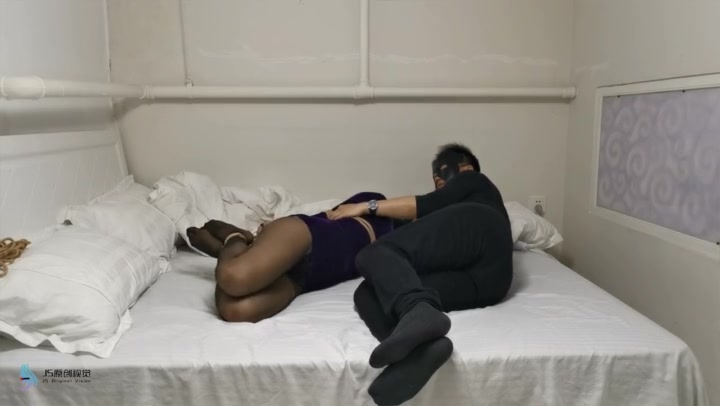 婧琪首秀 黑丝驷马TJ Preview 2