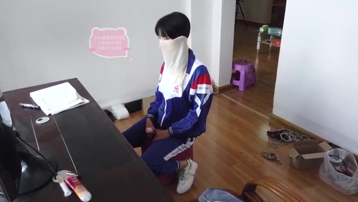 xiao素素 学生服 加拍这个姿势这个剧情某位同好超级喜欢所以加拍 Preview 1